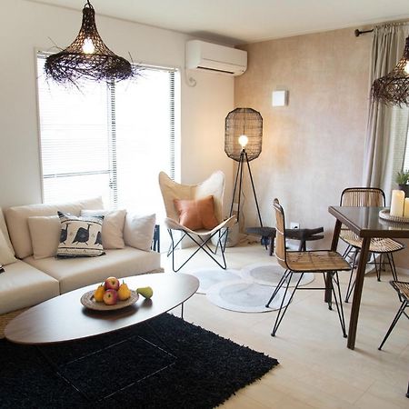 ラウレアゼロ本部 Villa Bagian luar foto