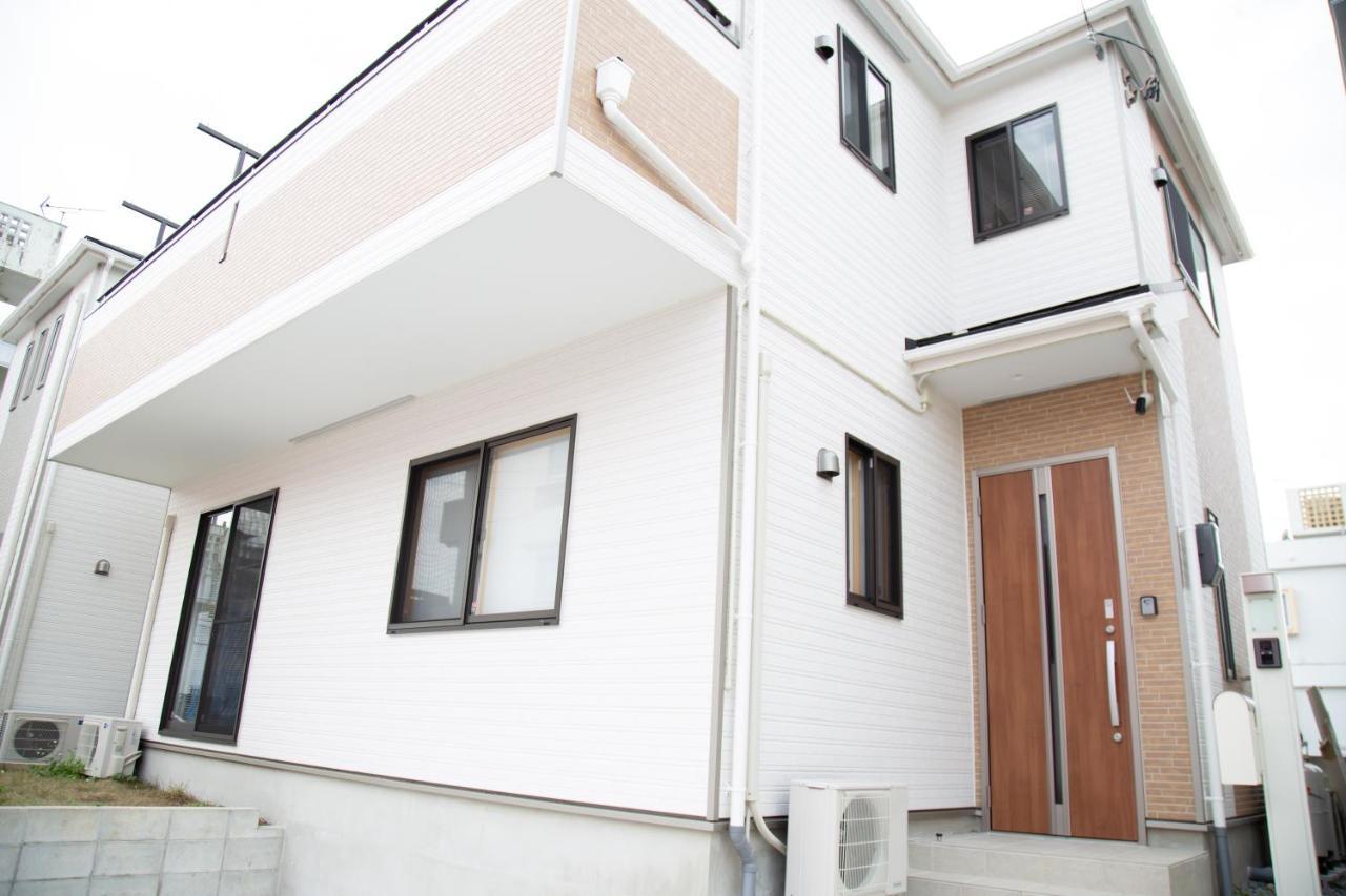 ラウレアゼロ本部 Villa Bagian luar foto