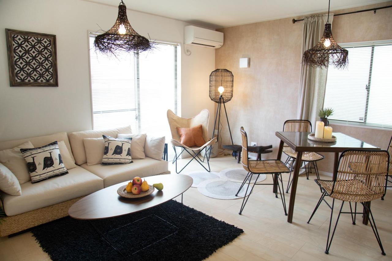 ラウレアゼロ本部 Villa Bagian luar foto