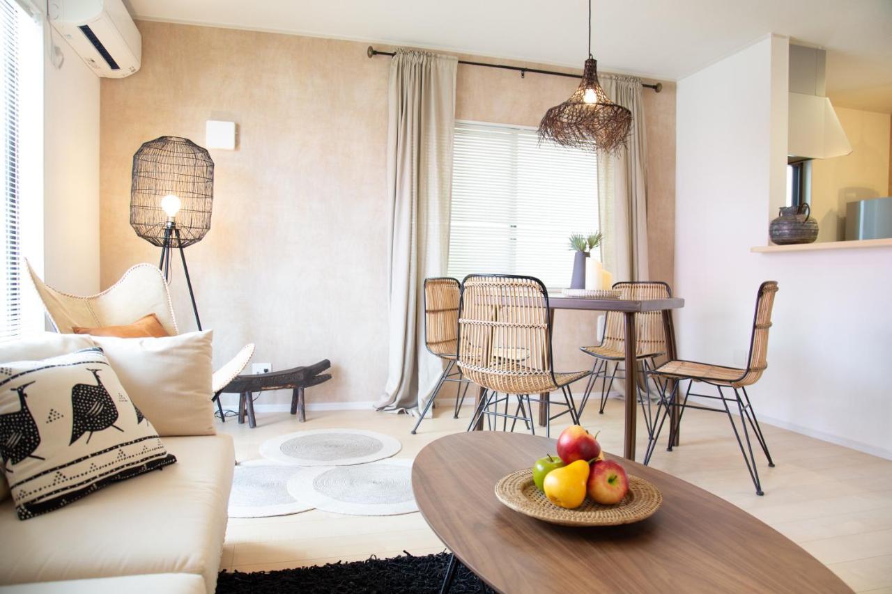 ラウレアゼロ本部 Villa Bagian luar foto